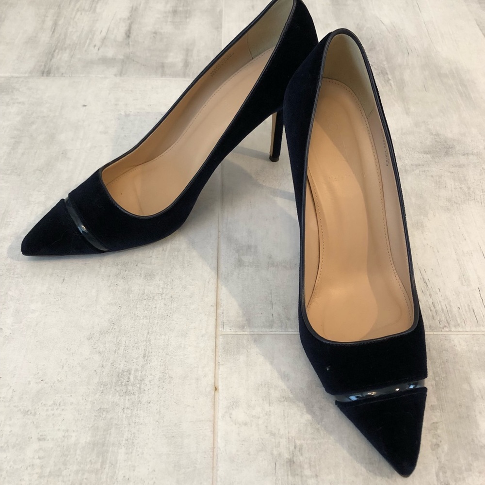 JCrew Elsie navy velvet pumps-Italian made